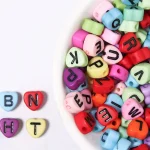 800 Multicolour Alphabet Beads Kit + 65 Emoji - Acrylic Letter Beads for for Bracelet Making Kit - Image 4
